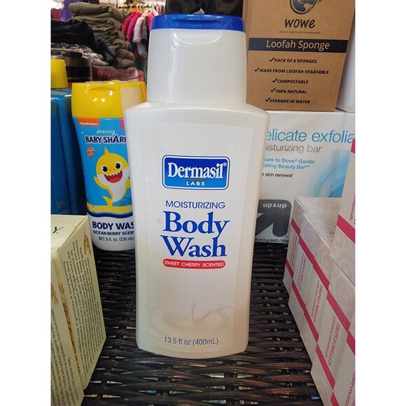 Dermasil Labs Moisturizing Body Wash Sweet Cherry Scented 13.5 Fl Oz - Picture 1 of 1